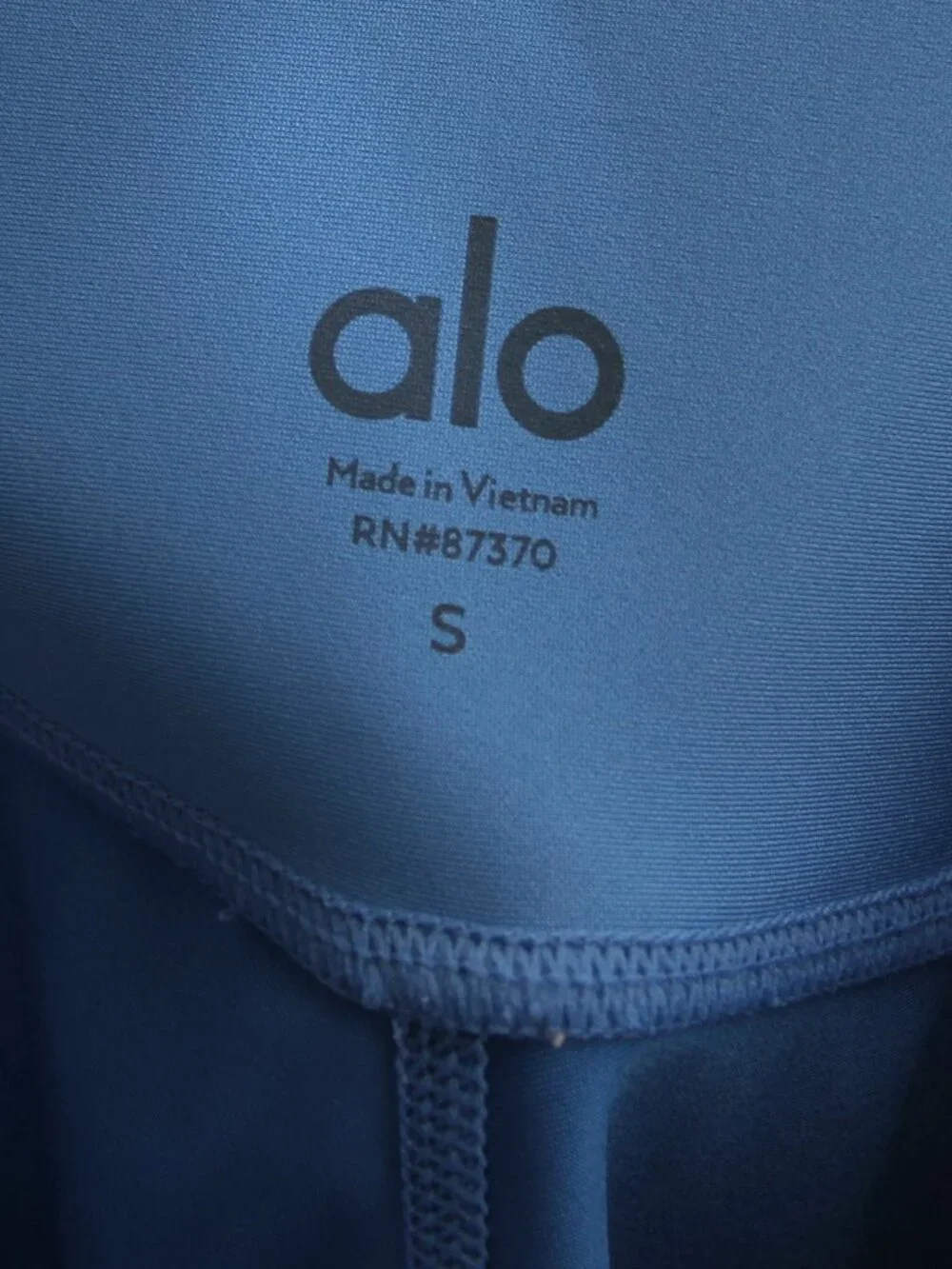 ALO Yoga 7/8 High-Waist Airlift Legging Crystal Clear Blue Size Small